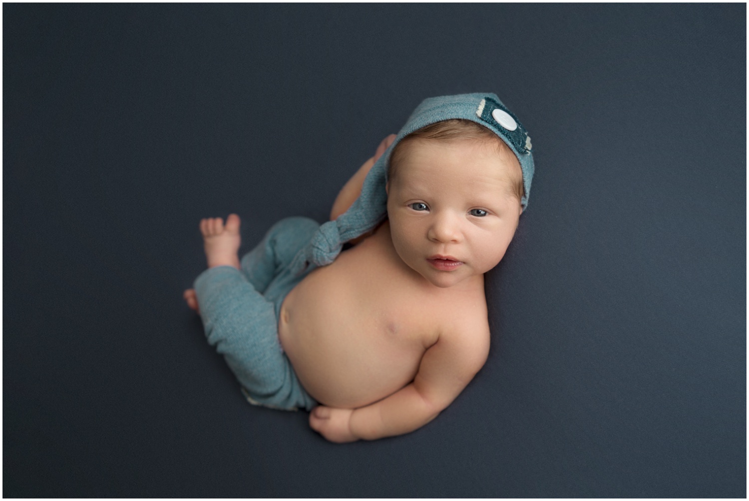 hilliard ohio newborn photographer studio baby session